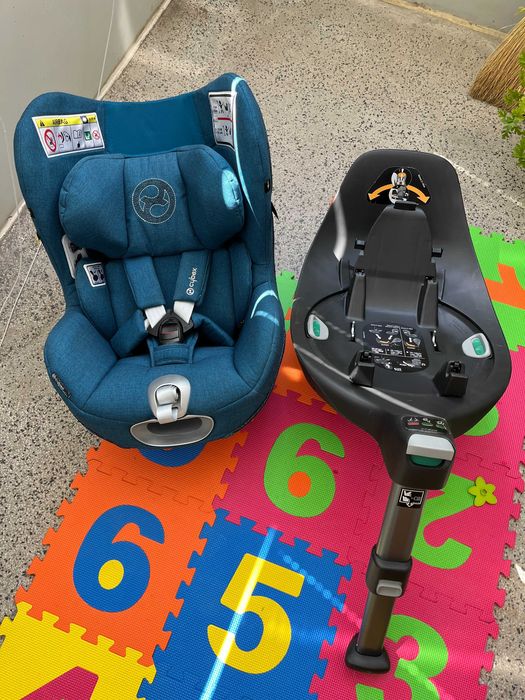 Стол за кола Cybex Sirona Z i-Size plus Mountain Blue + База Cybex Z  i-Size с Isofix