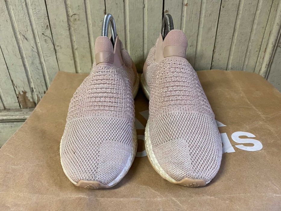 ''Adidas Ultraboost Ultra Boost Laceless''оригинални маратонки 37 номе
