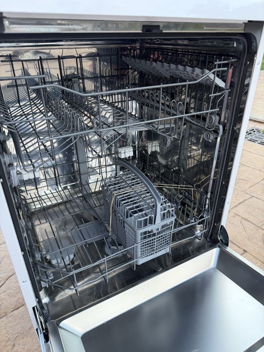 Masina de spalat vase noua