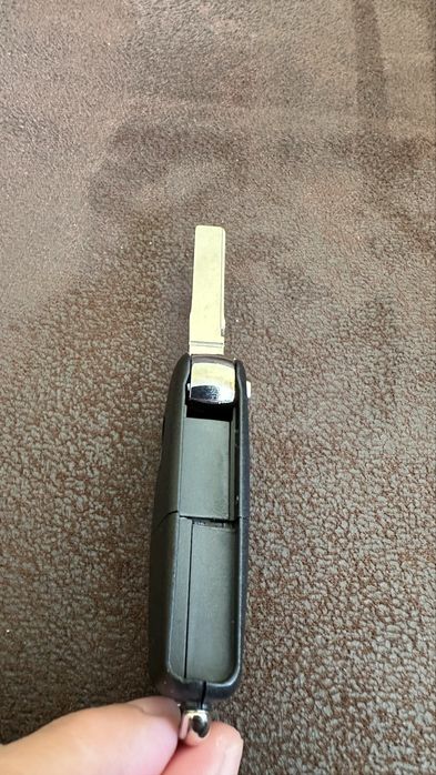 Чисто нов автомобилен ключ  за Skoda, VW, Seat, Audi - 1J0 959 753 DA
