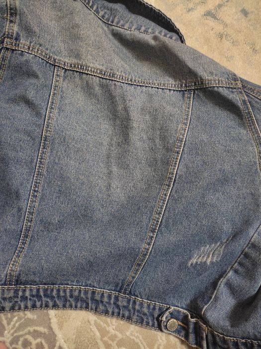 Продам джинсовку детскую