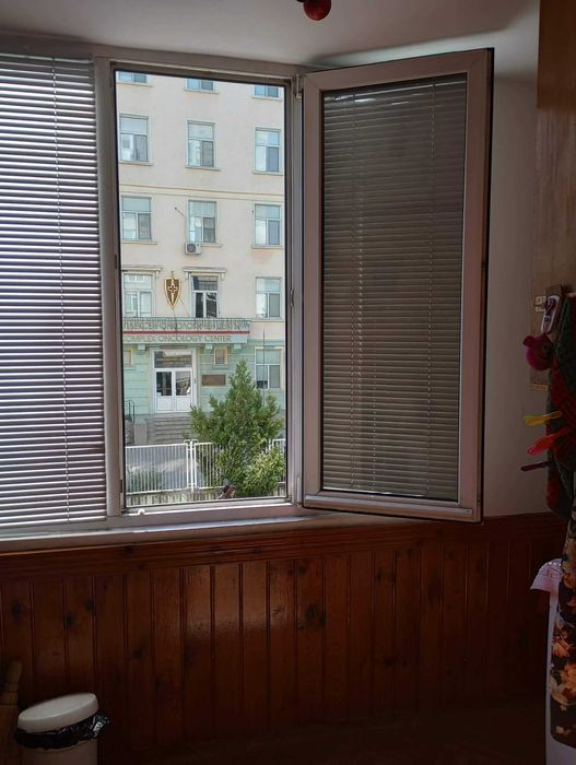 Под наем обзаведена самостоятелна гарсониера до Болницата гр.Шумен Медицински филиал