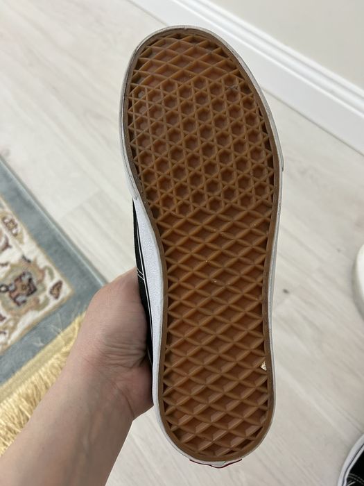 Новые кеды Vans