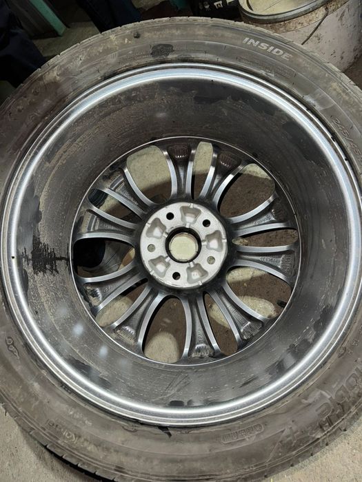 Продам диски с покрышкой R18