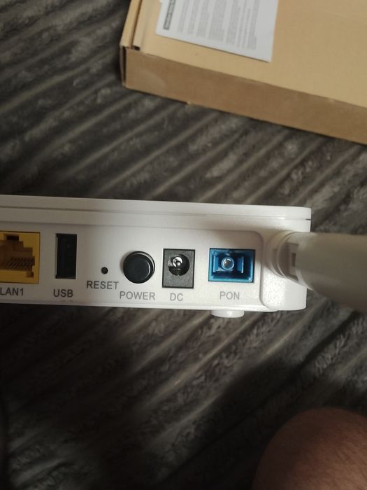 Продам WiFi маршрутизатор/ONT-терминал