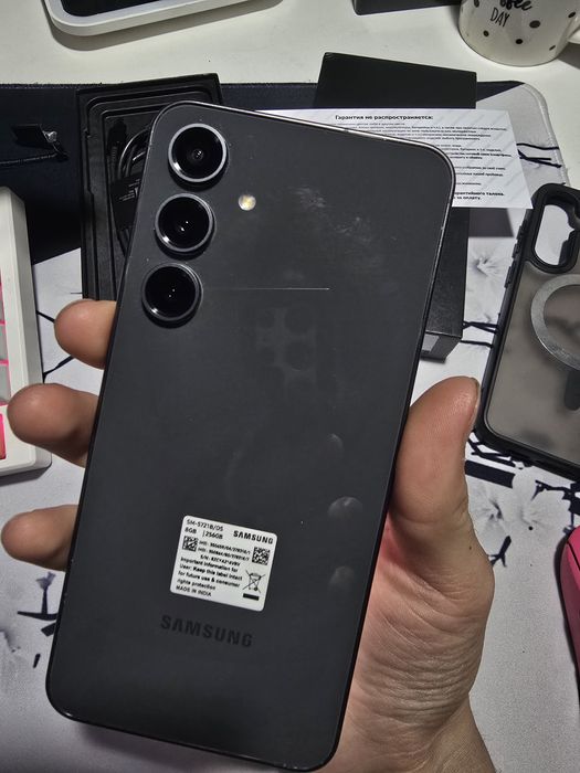 Samsung Galaxy S24 FE 256 ГБ