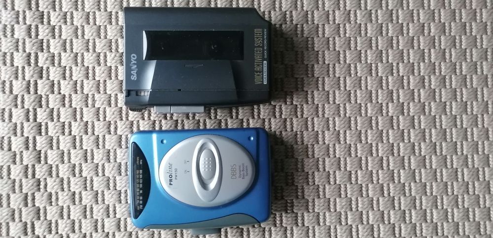 Walkman și reportofon defecte