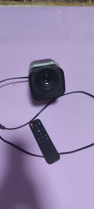 Проектор Magcubik