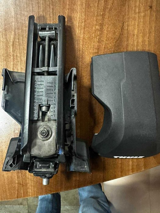 Thule Edge Flush Rail 7206 Black Багажник за интегрирани греди