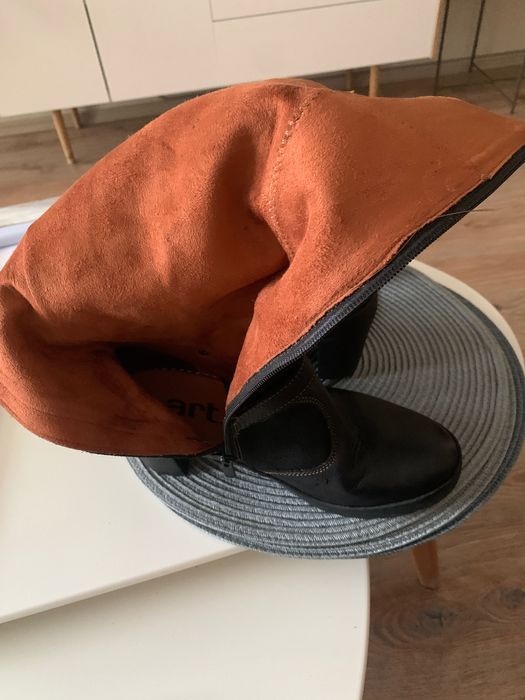 Зимни ботуши от естествена кожа и велур