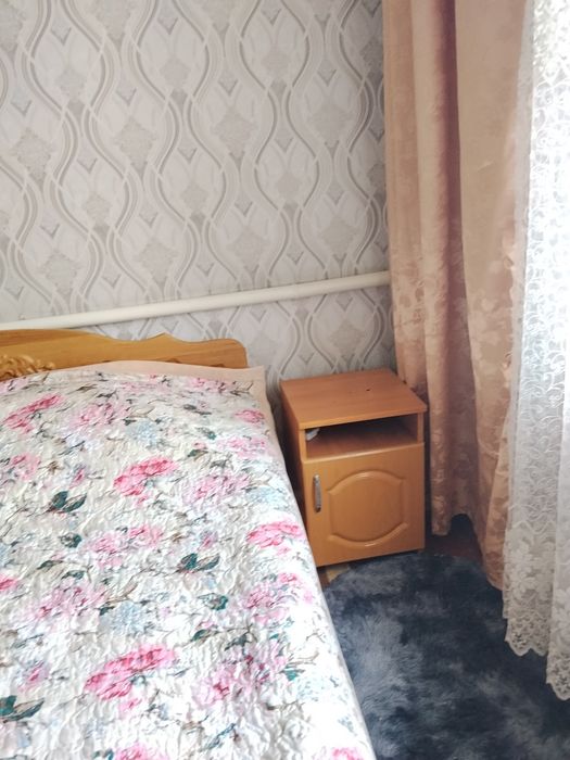 Продам спальный гарнитур.