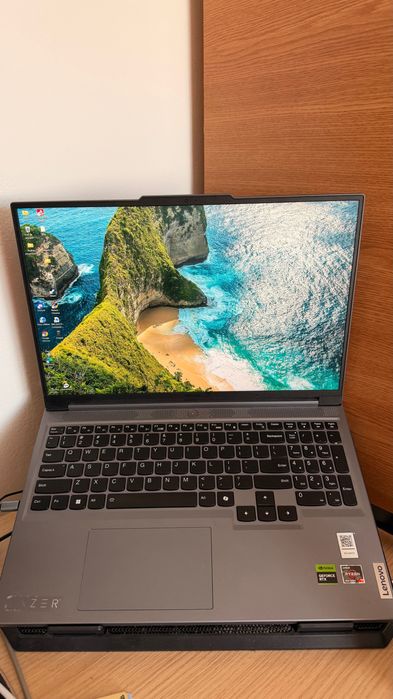 Laptop Gaming Lenovo Legion RTX 4070 8GB/ Ryzen 7 / 16 GB RAM / SSD 512 GB
