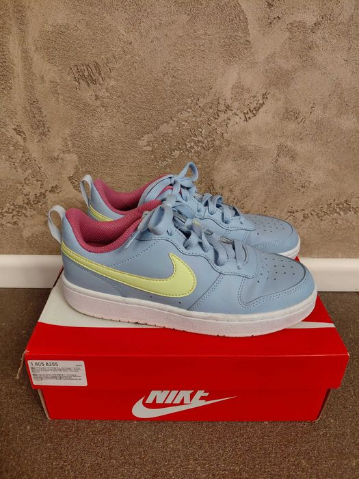 Обувки Nike, 36.5