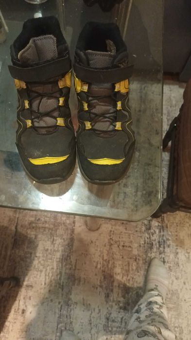 Боти много запазени