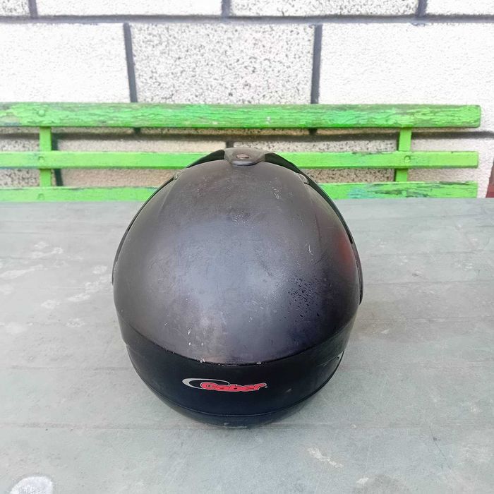 Каска да скутер.