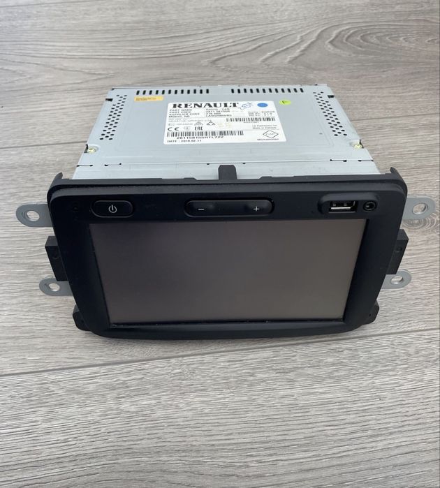 Navigatie medianav navi Logan Lodgy Duster Dokker Sandero Captur