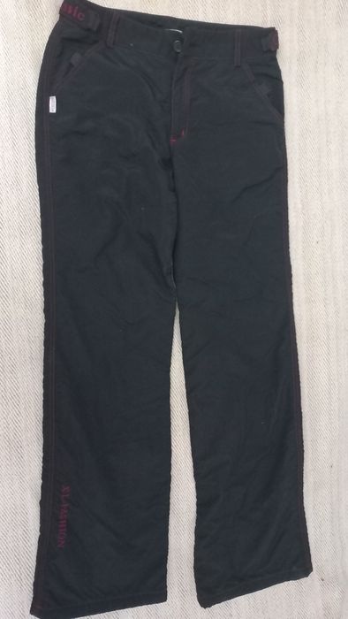 Продам штаны фирменные.