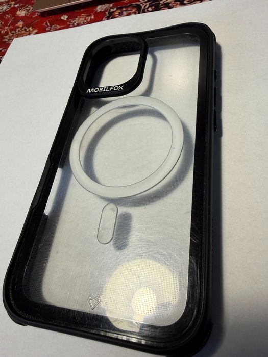 Mobilfox NUDE 2.0 Pro-Shock cu Magsafe pentru iPhone 17
