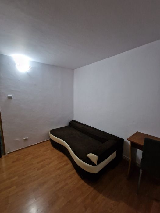 Inchiriez apartament 3 camere SD Alexandru Chimicale