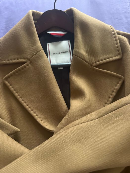 Дамско палто Томи Хилфигер