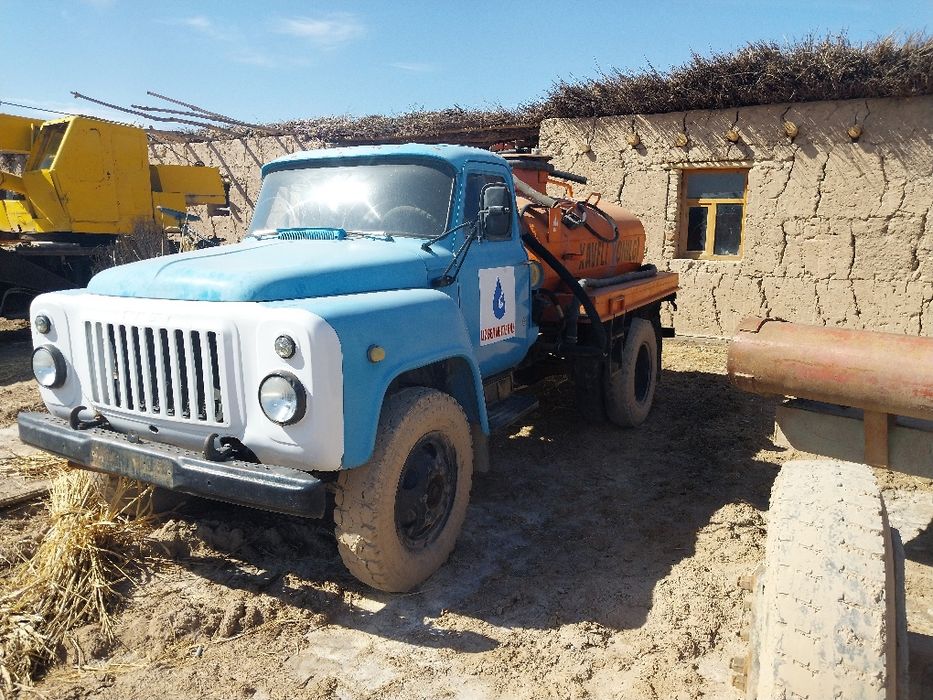 Бензавоз сотилади