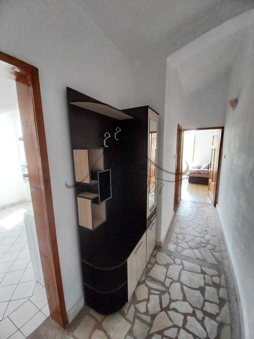 Дава се под наем Двустаен апартамент в Шумен, Център - 65 кв.м за 326.4 € - Снимка #12