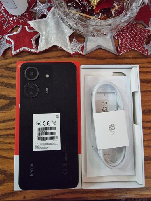 Мобилен телефон Xiaomi Redmi 13C