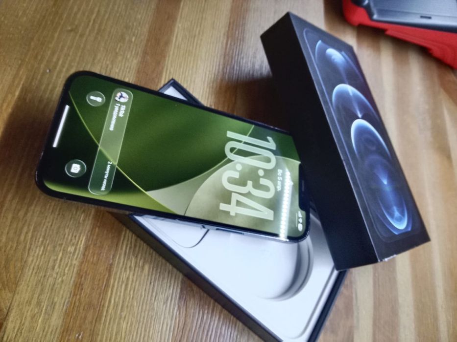 Продам iphone 12 pro max 256гб