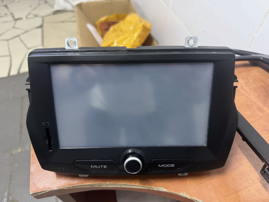 Автомагнитола Lada Vesta