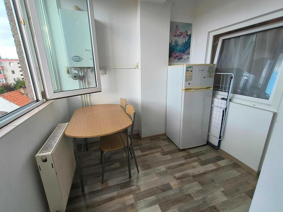 Garsoniera de închiriat