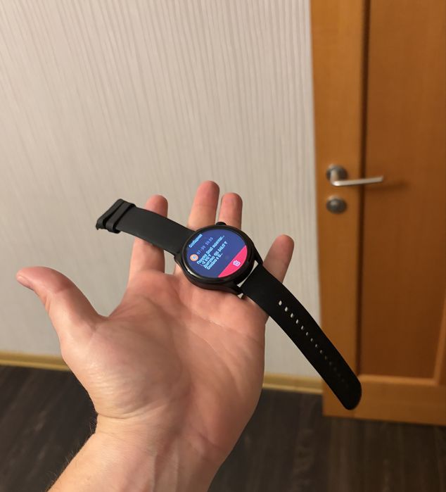 Продам электронные часы
