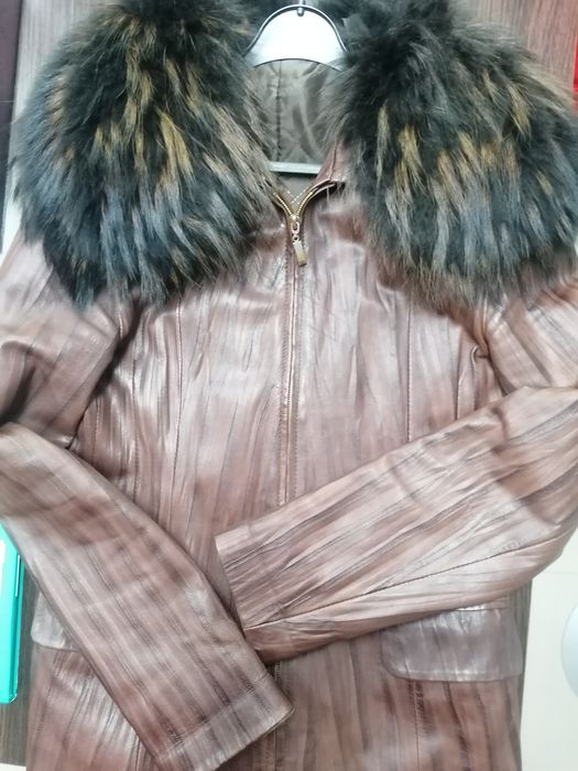 Дамско яке от естествена кожа