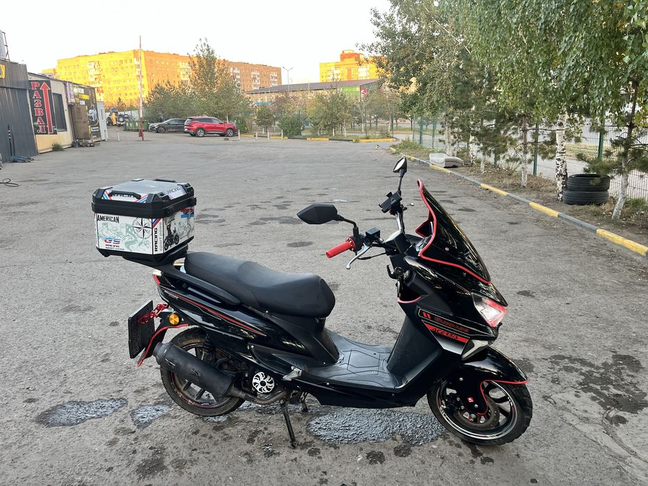 Продам мопед Макси