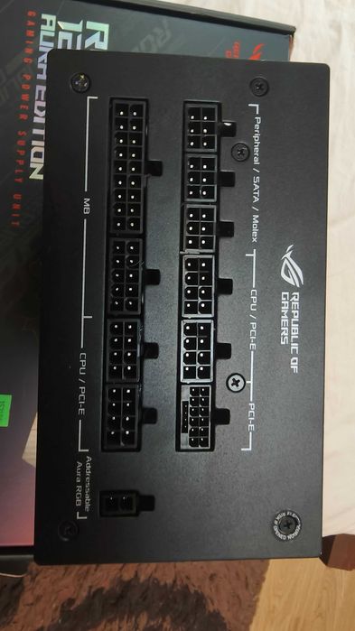 Блок питания Asus ROG strix 1200w aura edition