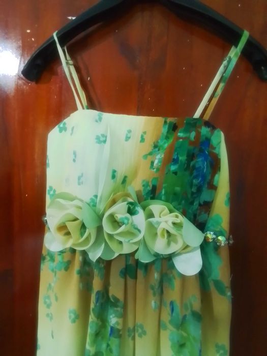 Нарядный летний сарафан