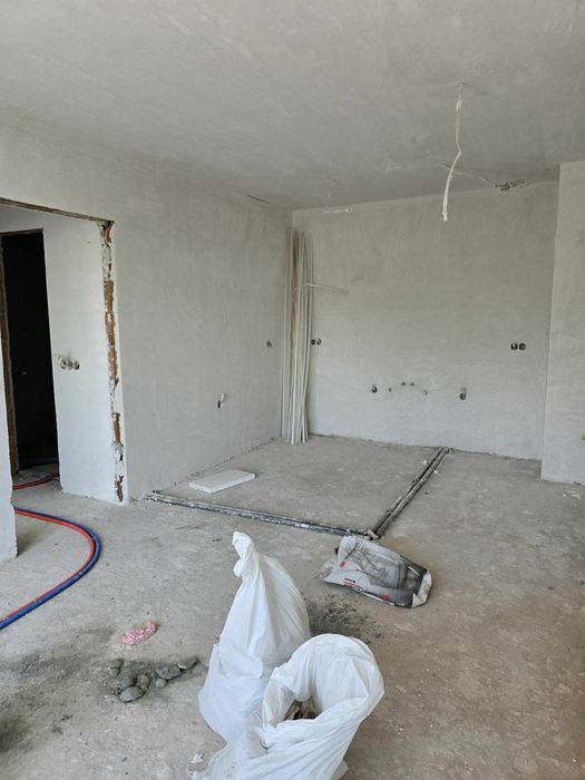 Партерен тристаен апартамент в Младост 4