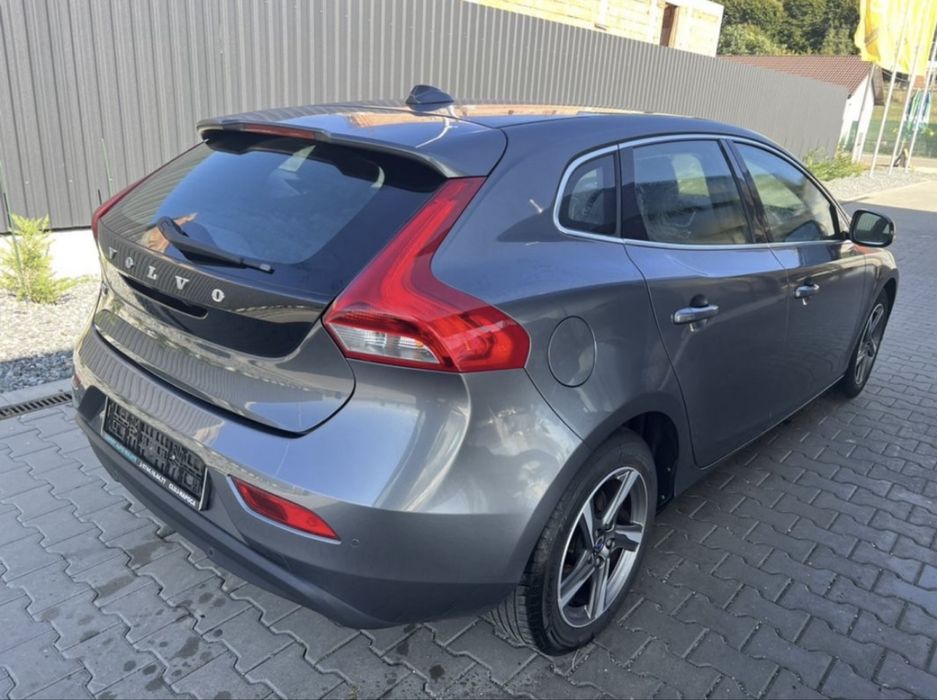 VOLVO V40 2013 — imagine 3