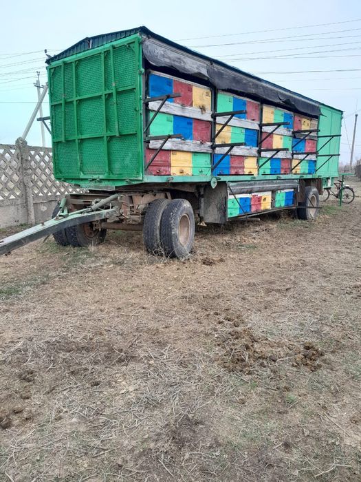 Пчеловодческий прицеп