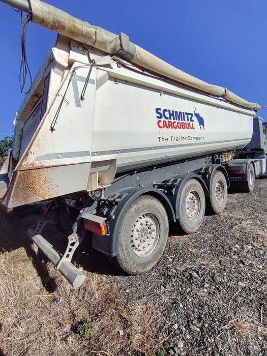 Cap tractor MAN TGS si semiremorcă SCHMITZ