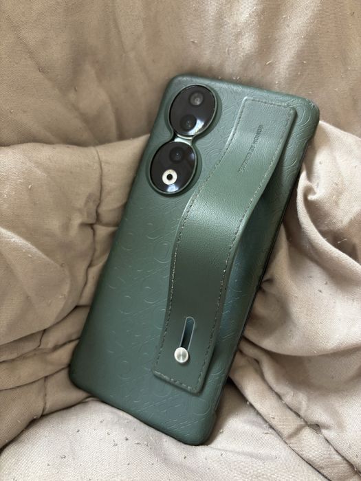 Vand  Honor 90 impecabil