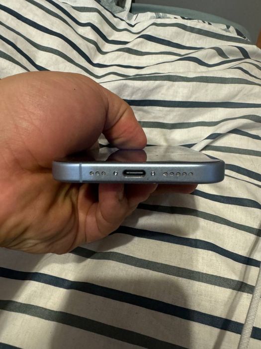 Iphone 17 256gb blue