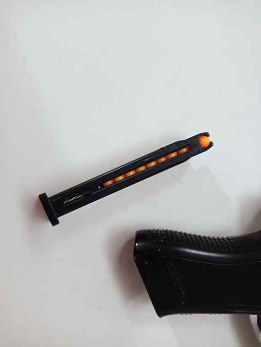 Пистолетик железный