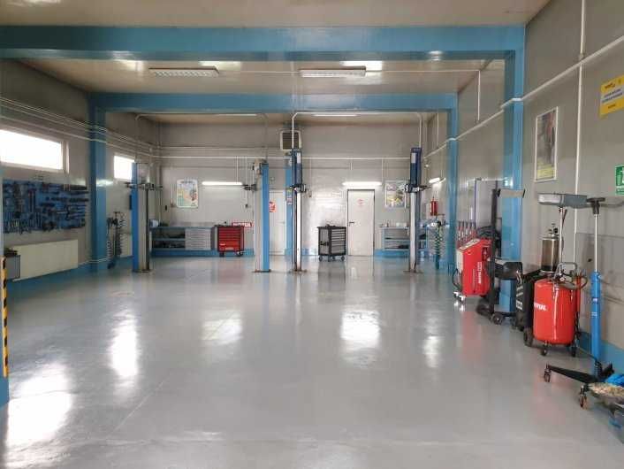 S.C. MECHANIKUS   Service auto angajeaza MECANIC AUTO