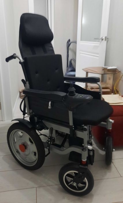Инвалидная коляска электрическая