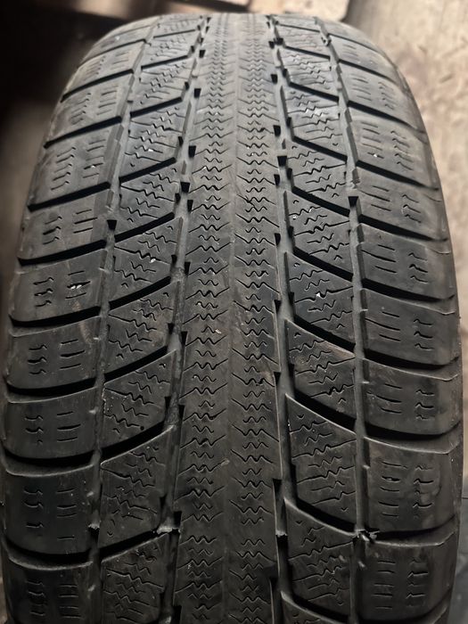 Шины 225/60R17 (2шт)
