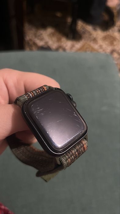 Apple Watch SE 2 40 мм, АКБ 98%