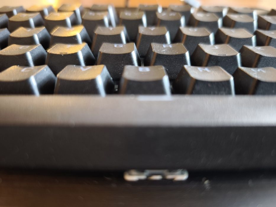 Tastatura Corsair K70, optical switch, cu palm rest, stare foarte buna
