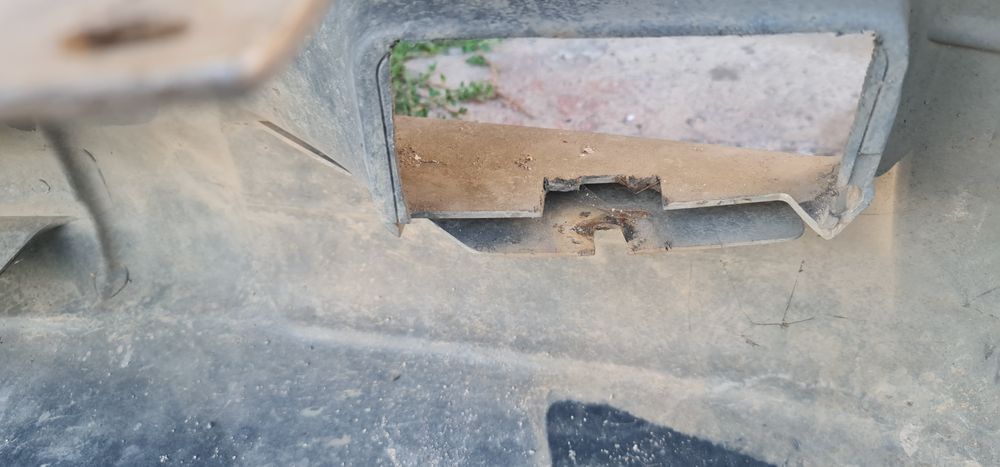 Бампер передний  isuzu trooper 2