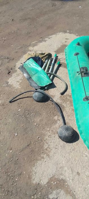 Резиновая надувная лодка