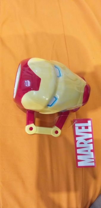 Колекционерска порцеланова чаша с Железният човек МАRVEL